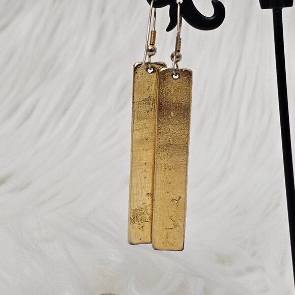 Gabriel Vintage Gold Tone Rectangle Embossed Ethnic Dangle Stamped Earrings - Picture 2 of 7